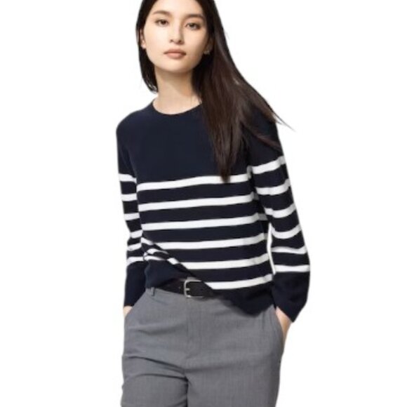 NWOT Uniqlo 3D Knit Cotton Crew Neck Sweater - Picture 1 of 6
